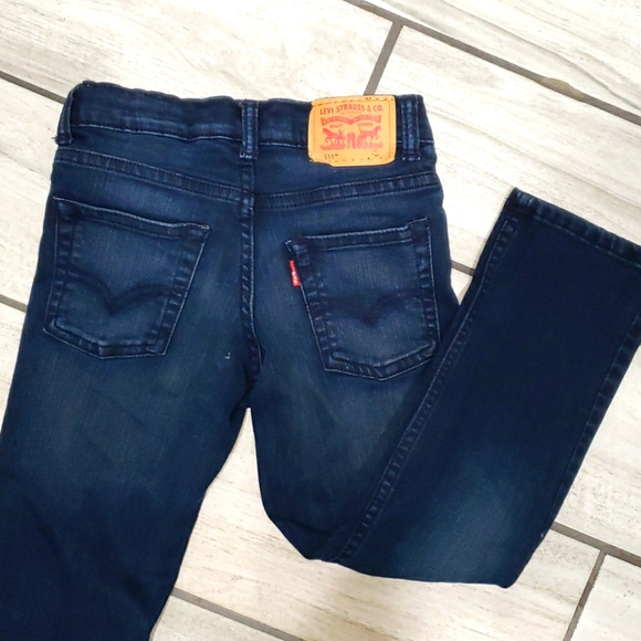 Levi boys size: 5 jeans ๐ - Picture 1 of 16
